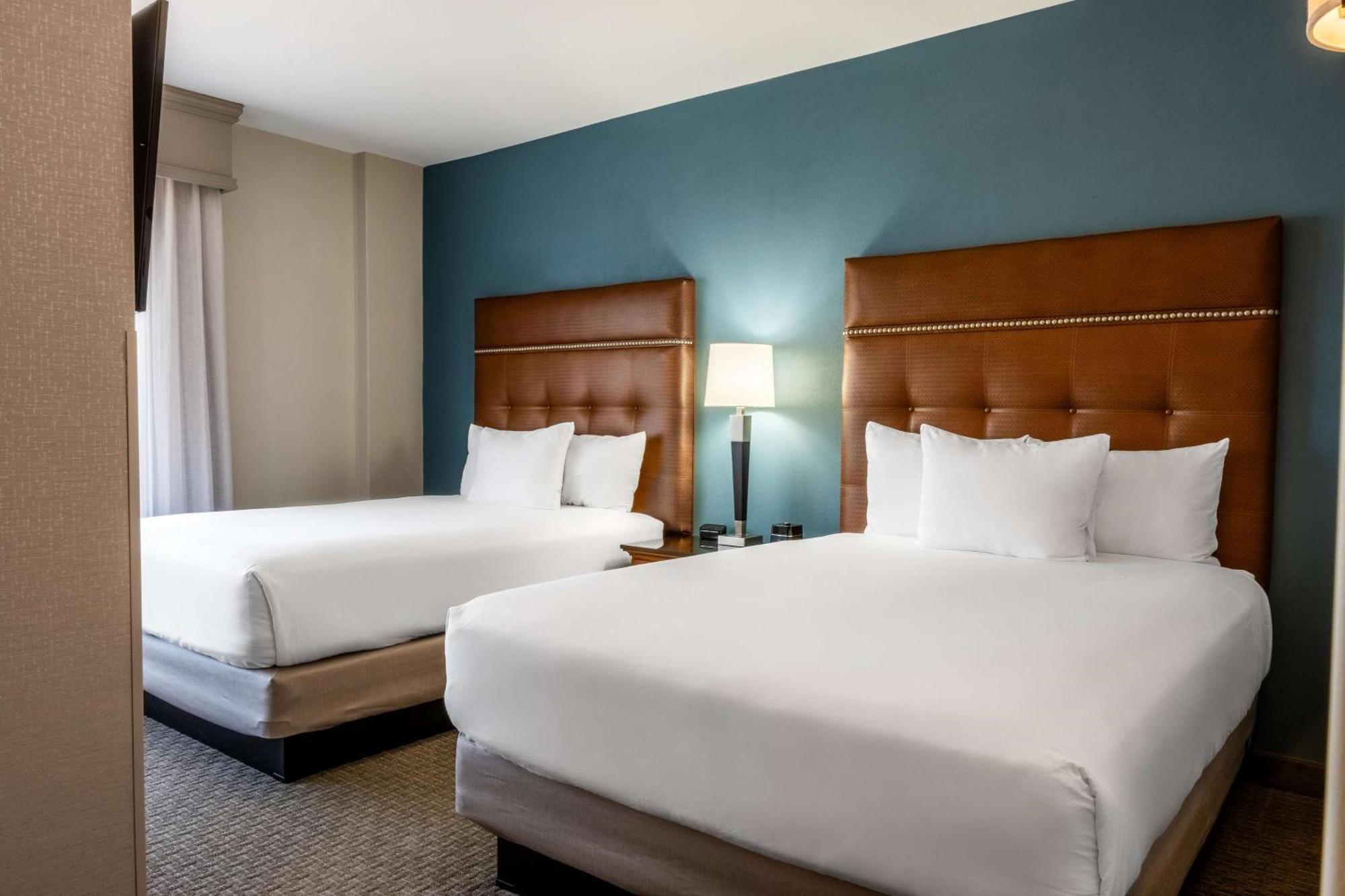 Drury Plaza Hotel Broadview Wichita Eksteriør bilde