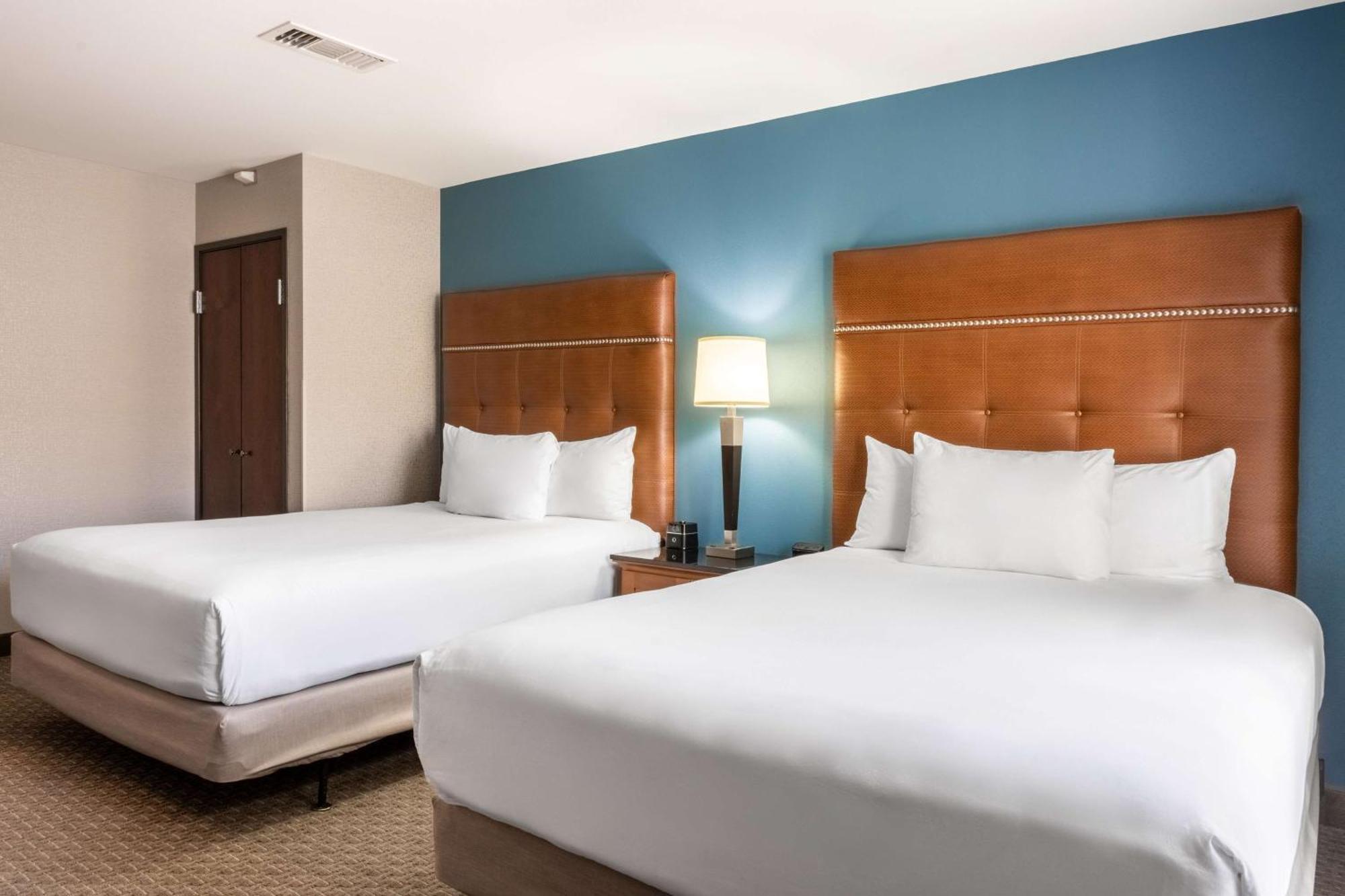 Drury Plaza Hotel Broadview Wichita Eksteriør bilde