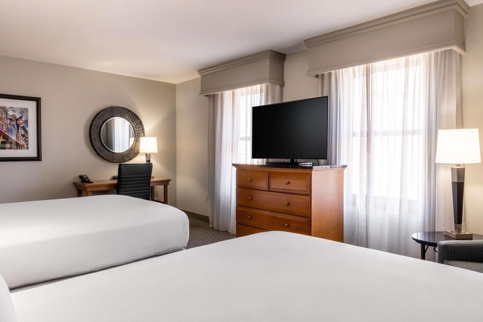 Drury Plaza Hotel Broadview Wichita Eksteriør bilde