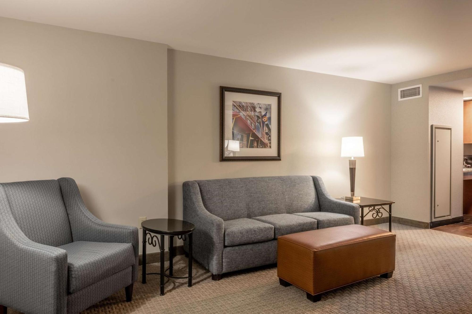 Drury Plaza Hotel Broadview Wichita Eksteriør bilde